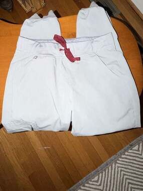 FIGS Zamora gray Jogger Scrub Pants Size S